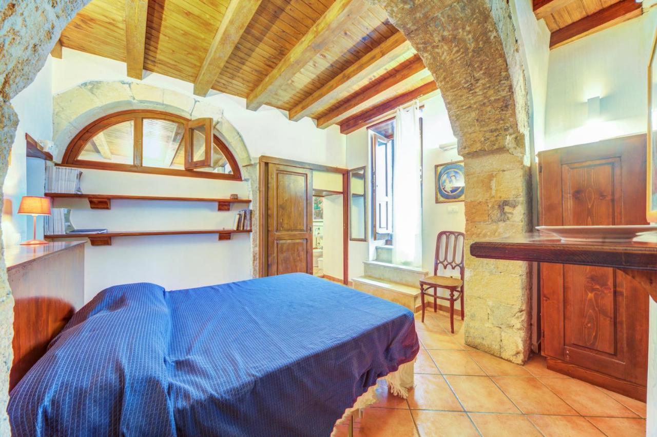 Ortigia Vicolo Giudecca Flat Apartment Syracuse Bagian luar foto